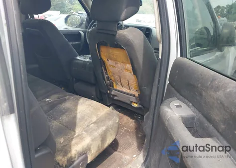 2010 Chevrolet Silverado 1500 Ls from USA, damaged, VIN 3GCRCREA9AG256106